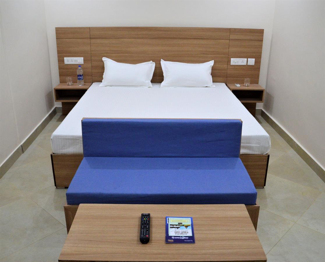 Oceanside Mahabalipuram - With Beach Access Exteriör bild